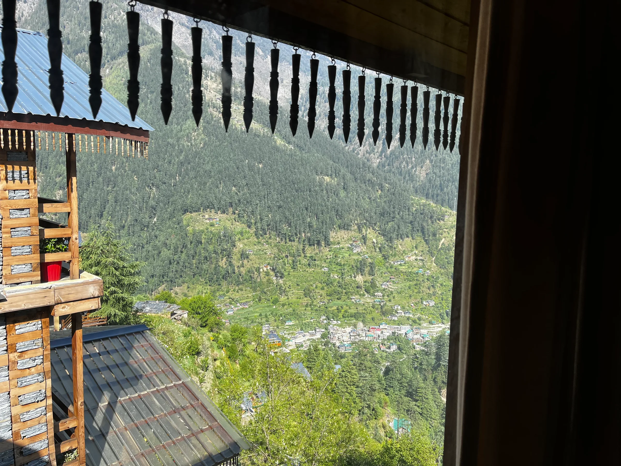 Premium room VIII — Himalayan Chalets Jibhi